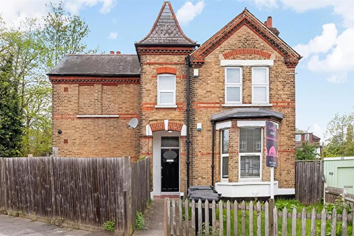 2 Bedroom Flat To Rent In Devonshire Road, London, SE23