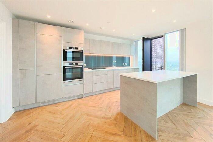 2 Bedroom Property To Rent In Elizabeth Tower, M15