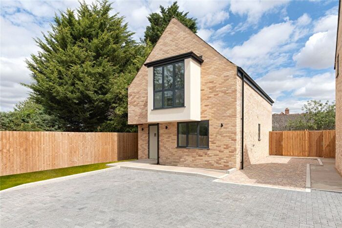 4 Bedroom Detached House For Sale In Station Road, Foxton, CB22
