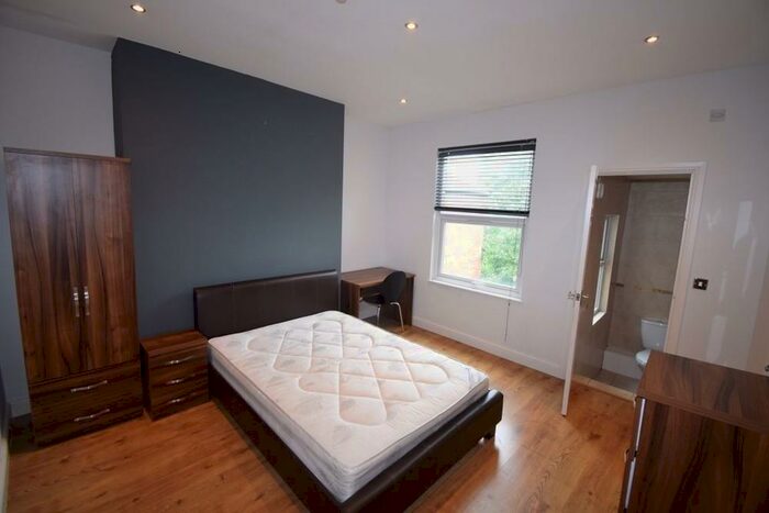 7 Bedroom Property To Rent In Unr, Derby, DE22