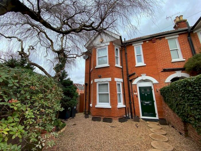 4 Bedroom Terraced House To Rent In Horsell, GU21
