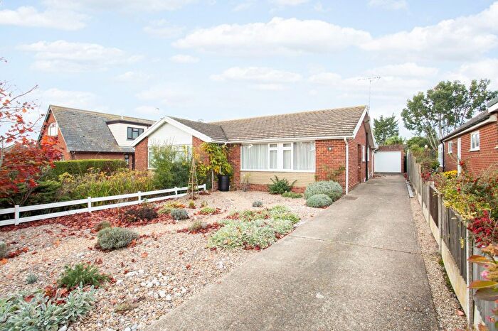 2 Bedroom Bungalow For Sale In Virginia Road, Whitstable, Kent, CT5
