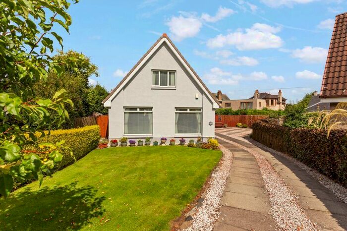 3 Bedroom Detached House For Sale In Queen's Avenue, Broxburn, EH52