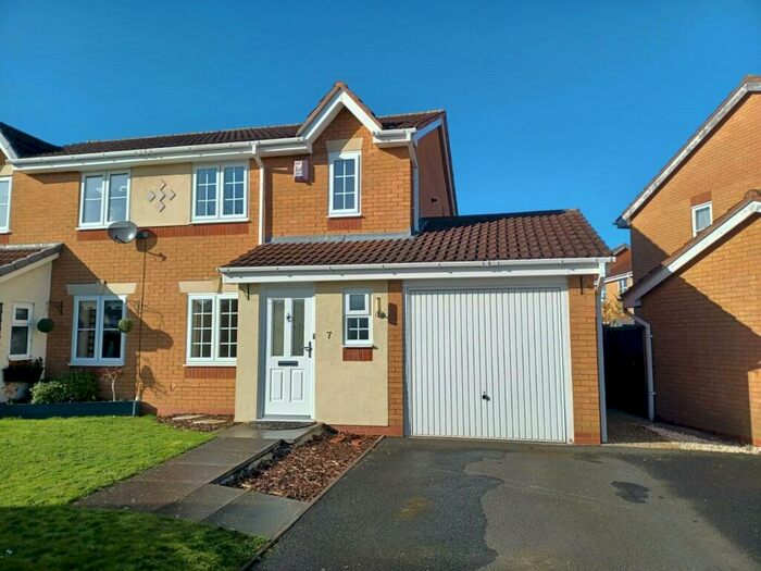 3 Bedroom Semi-Detached House To Rent In Terrys Lane, Erdington, Birmingham, B24