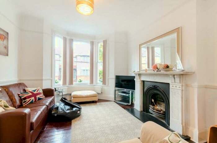 5 Bedroom House To Rent In Wiverton Road, Sydenham, London, SE26