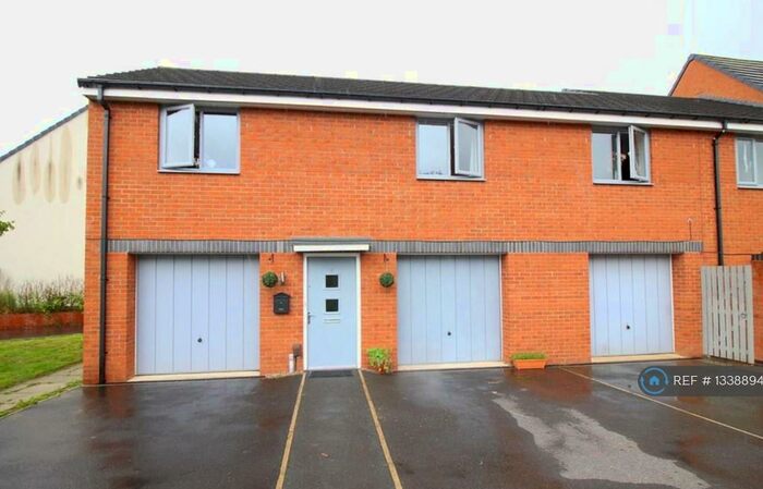 2 Bedroom Maisonette To Rent In Paton Way, Darlington, DL1