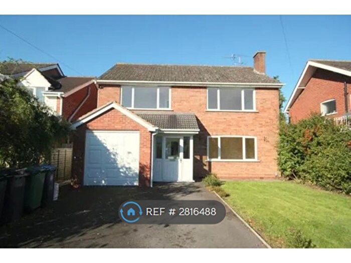 5 Bedroom Detached House To Rent In Shelley Road, Stratford-Upon-Avon, CV37