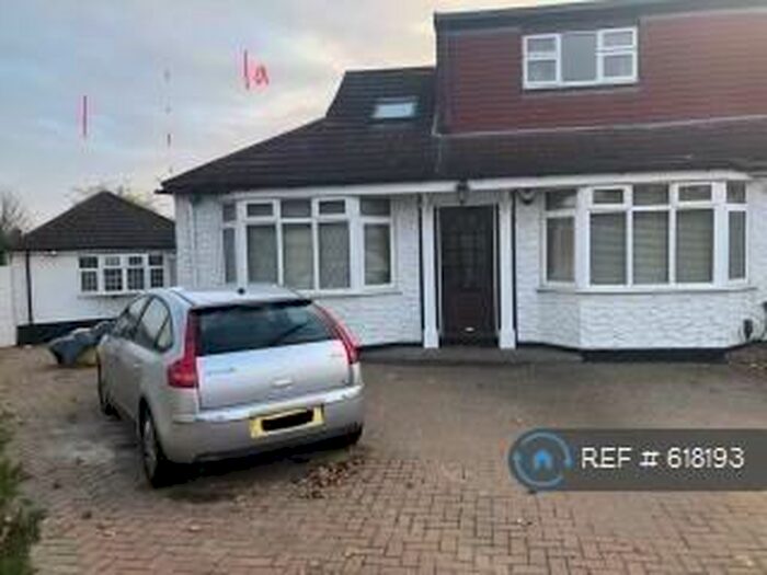 4 Bedroom Terraced House To Rent In Belmont Avenue, Upminster, RM14