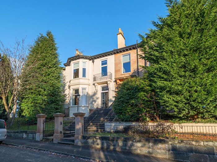 6 Bedroom Terraced House For Sale In Oakley Terrace, Dennistoun, G31