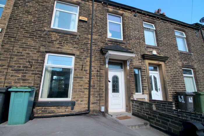 2 Bedroom Terraced House To Rent In Moor End Road, Huddersfield, West Yorkshire, HD4