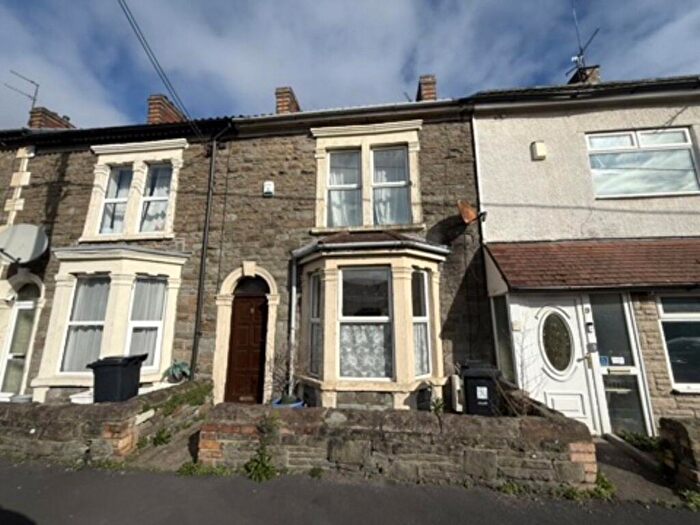 3 Bedroom Terraced House To Rent In Woodland Terrace, Kingswood, Bristol, BS15
