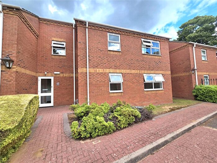 2 Bedroom Flat For Sale In St. Nicholas Street, Coventry, West Midlands, CV1
