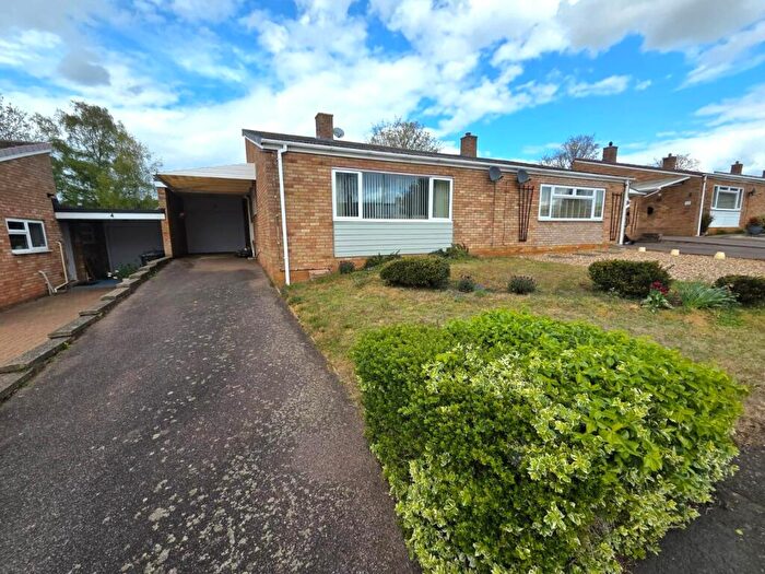 2 Bedroom Semi-Detached Bungalow For Sale In Rowan Gardens, Gamlingay, SG19