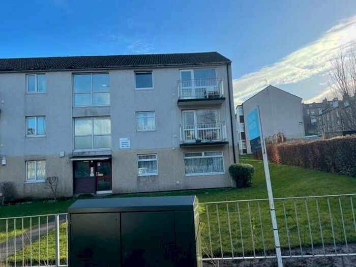 1 Bedroom Apartment To Rent In Wycliffe Gardens, Shipley, BD18