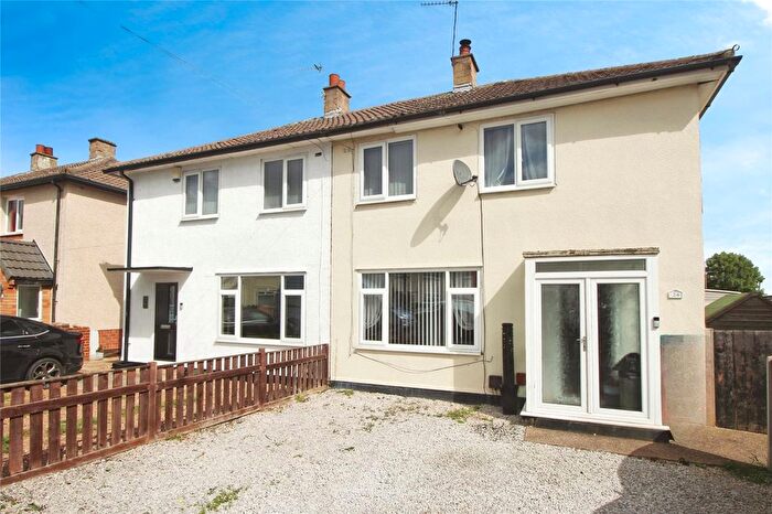 3 Bedroom Semi-Detached House For Sale In Ruskin Drive, Armthorpe, Doncaster, South Yorkshire, DN3