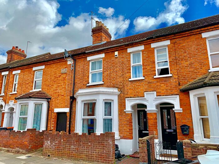 4 Bedroom Terraced House To Rent In Salisbury Street, Bedford, MK41