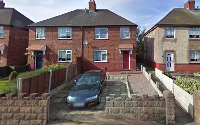 4 Bedroom Semi Detached House To Rent In Tudor Street, Tipton, DY4