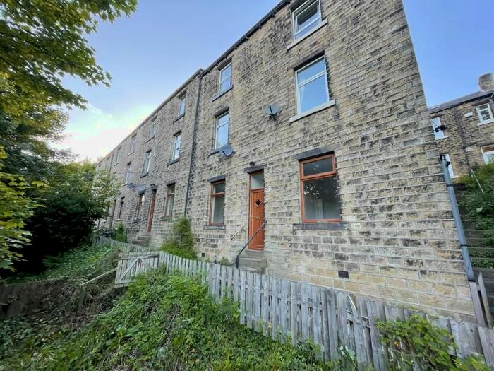 1 Bedroom Cottage To Rent In Woodside Cottage, Milnsbridge, Huddersfield, HD3