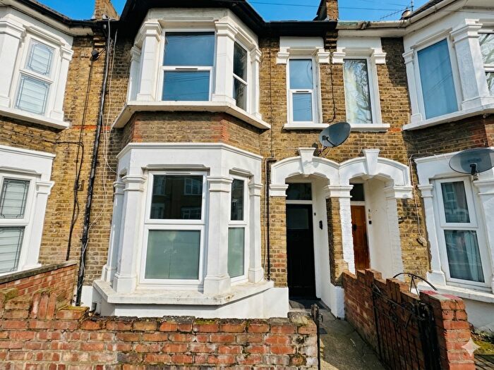 3 Bedroom Terraced House To Rent In Harcourt Road, London, E15