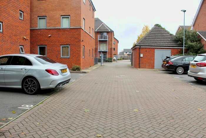 2 Bedroom Flat To Rent In Keepers Gate, Chelmsley Wood, Birmingham B37