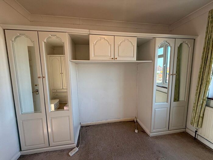 2 Bedroom Semi-Detached House To Rent In Gordon Road, Chadwell Heath, RM6