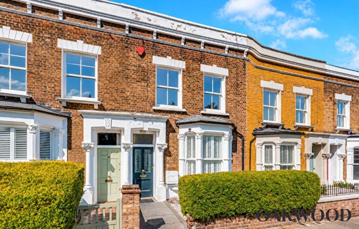 3 Bedroom Terraced House For Sale In Wyatt Road, London, N5