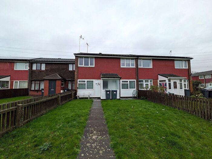 3 Bedroom Terraced House To Rent In Redcar Croft, Birmingham, West Midlands, B36