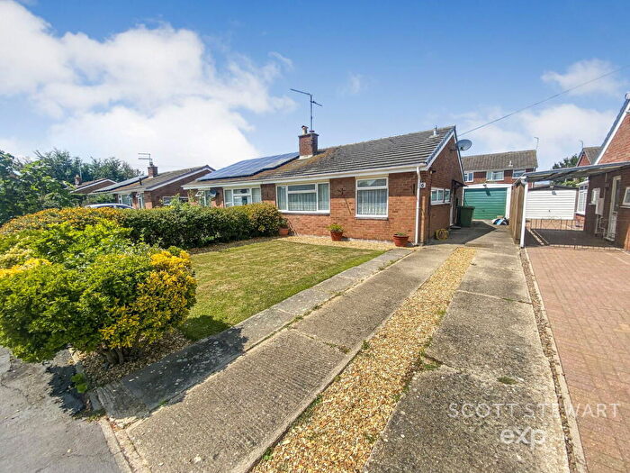 2 Bedroom Semi-Detached Bungalow For Sale In Glebe Road, Sawtry, Huntingdon, PE28