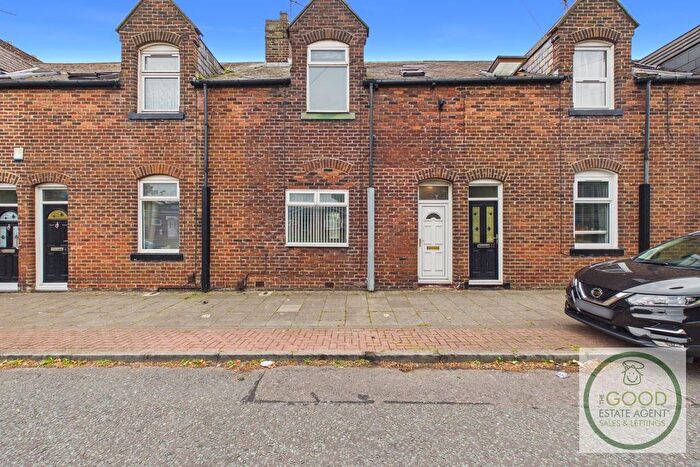 3 Bedroom Terraced House For Sale In Southwick Road, Sunderland, Tyne And Wear, SR5