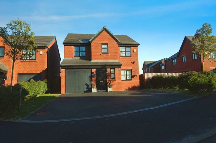 4 Bedroom Detached House To Rent In Sussex Close, Bamber Bridge, Preston, Lancashire, PR5