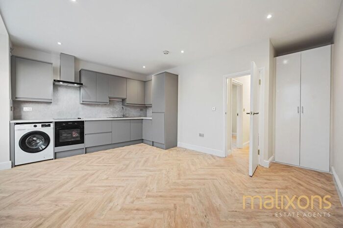 2 Bedroom Terraced House To Rent In Mellison Road, London, SW17