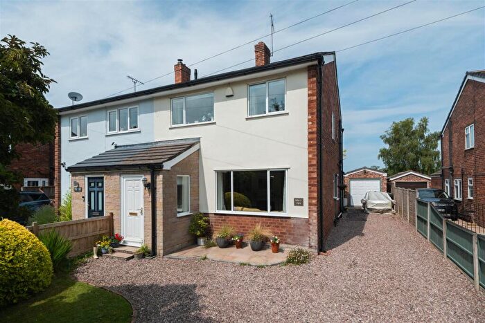 3 Bedroom Semi-Detached House For Sale In Back Lane, Duddon, CW6