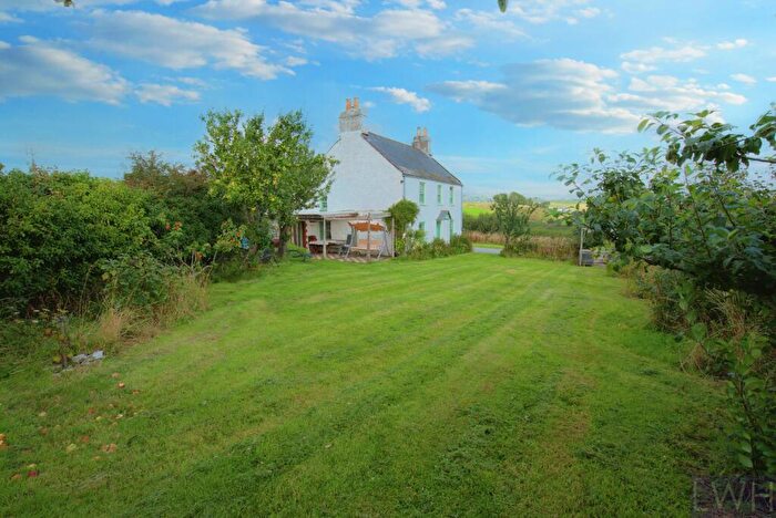 5 Bedroom Detached House For Sale In Hendy, Abersoch - Acre Holding, LL53