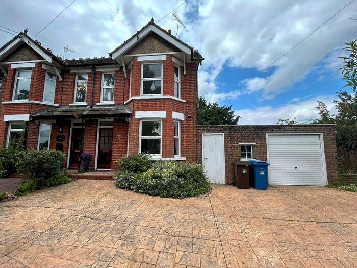 3 Bedroom Semi-Detached House To Rent In Forest Road, Newell Green, Bracknell, Berkshire, RG42