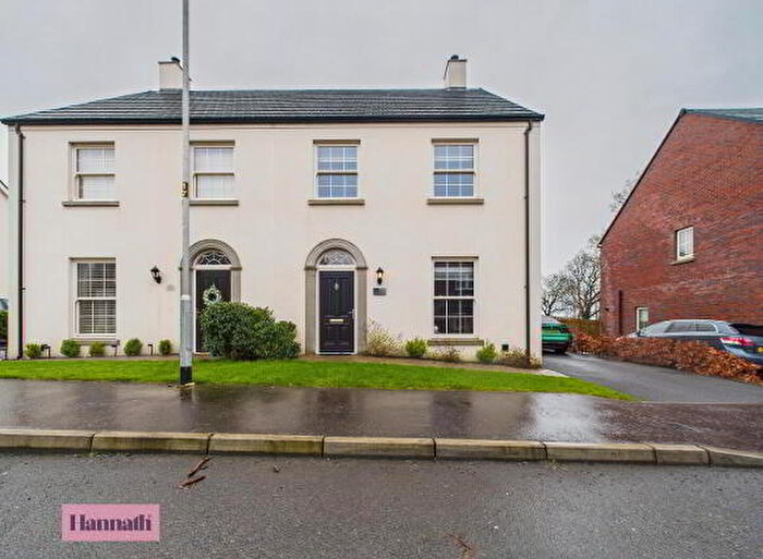 3 Bedroom Semi-Detached House For Sale In Bracken Meadows, Craigavon, BT63