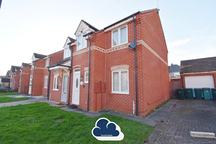 3 Bedroom End Terrace House For Sale In John Shelton Drive, Coventry, CV6