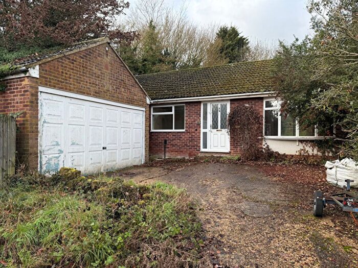 3 Bedroom Semi Detached Bungalow For Sale In Riddy Lane, Bourn, Cambridge, CB23