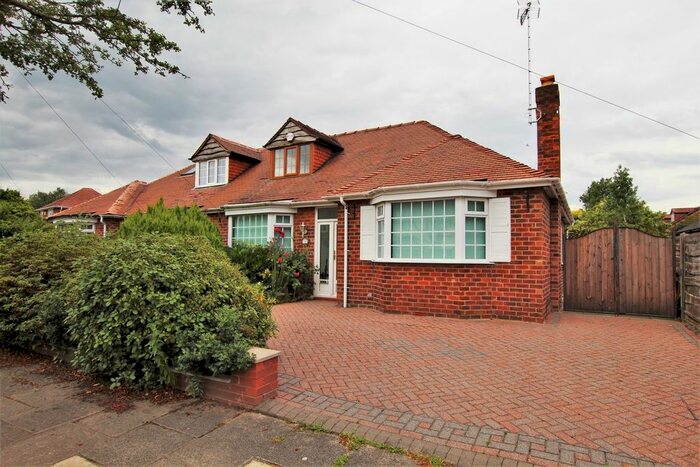 4 Bedroom Semi-Detached Bungalow To Rent In Ridge Avenue, Hale Barns, Altrincham, WA15