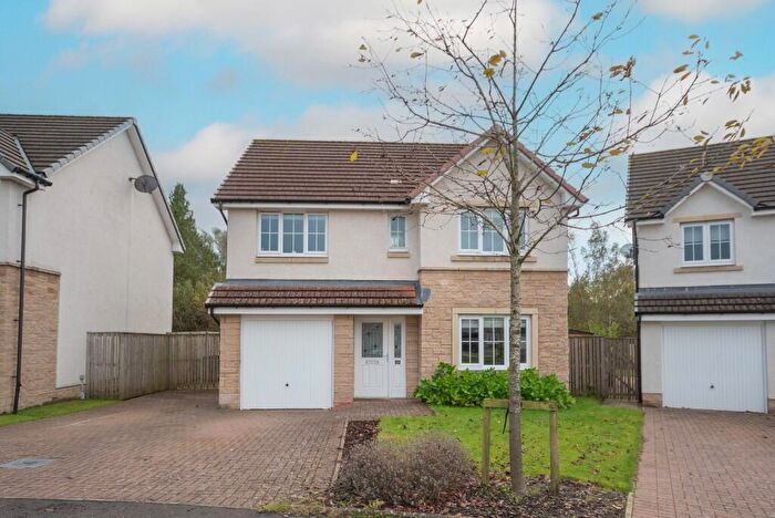 4 Bedroom Detached House For Sale In Heron Drive, Broadwood, Cumbernauld, G68