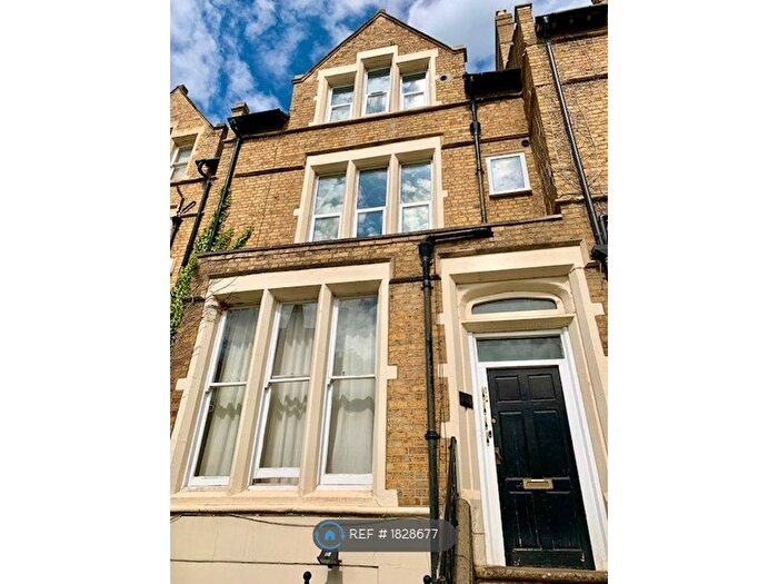 Studio To Rent In Iffley Road, Oxford, OX4