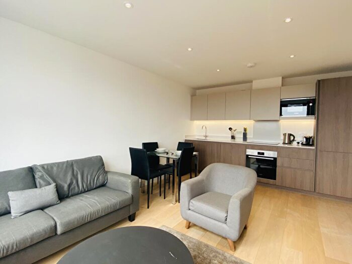 1 Bedroom Apartment To Rent In Eastern Road, Romford Town Centre, RM1