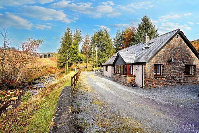 4 Bedroom Detached House For Sale In Mangarwaen, Trawsfynydd - Ac, LL41