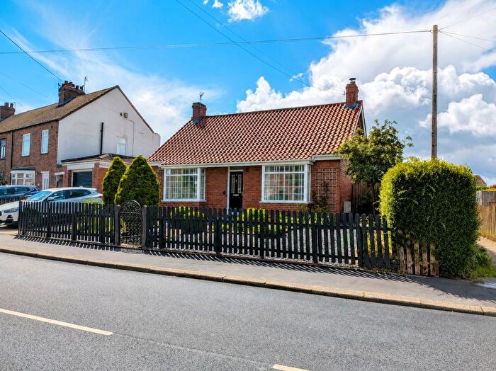 2 Bedroom Detached Bungalow For Sale In The Lane, Sedgefield, TS21