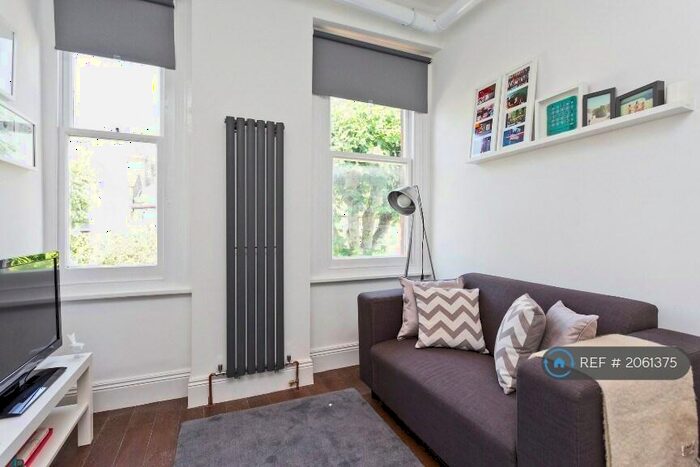 1 Bedroom Flat To Rent In Burgoyne Road, London, N4