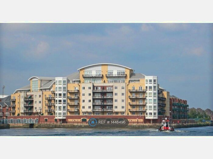 2 Bedroom Flat To Rent In Cardiff Bay, Cardiff, CF10