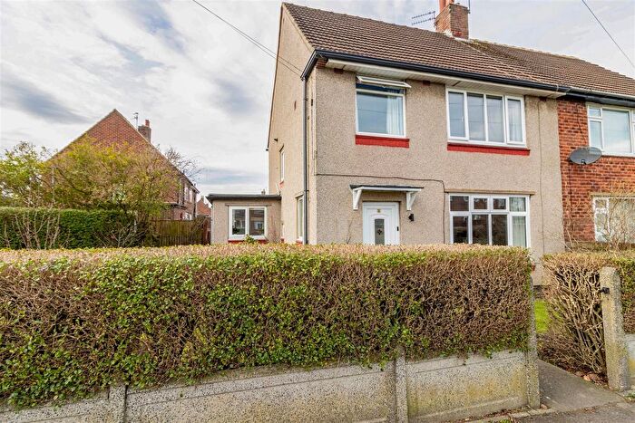 3 Bedroom Semi Detached House For Sale In Lambourne Avenue, Newcastle Upon Tyne, NE12