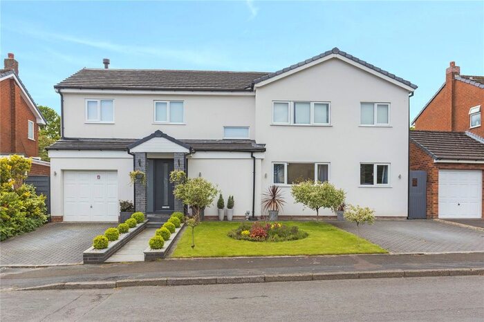 4 Bedroom Detached House For Sale In Ashworth Park, Knutsford, Cheshire, WA16