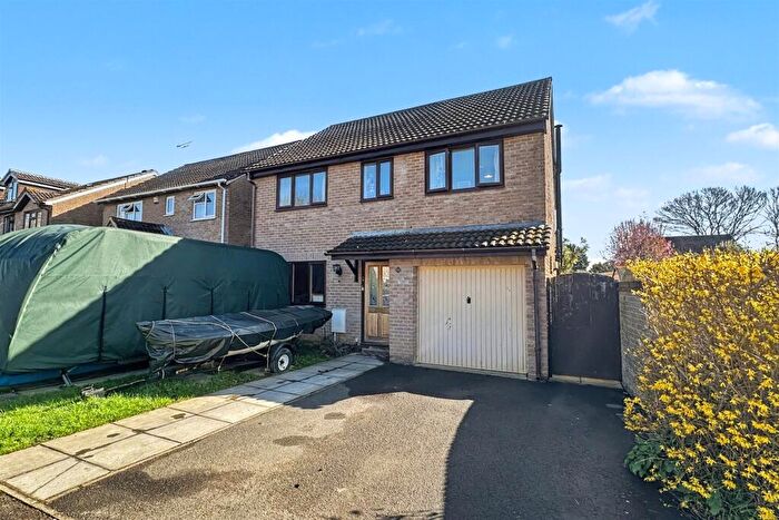 4 Bedroom Detached House For Sale In Horton Heath, SO50