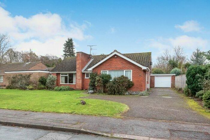 3 Bedroom Bungalow To Rent In ., Bury St. Edmunds, IP31