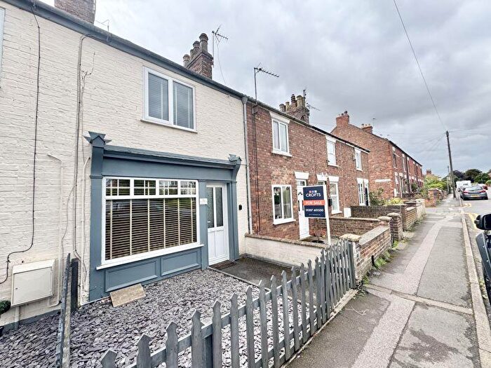 2 Bedroom Terraced House For Sale In High Holme Road, Louth, LN11